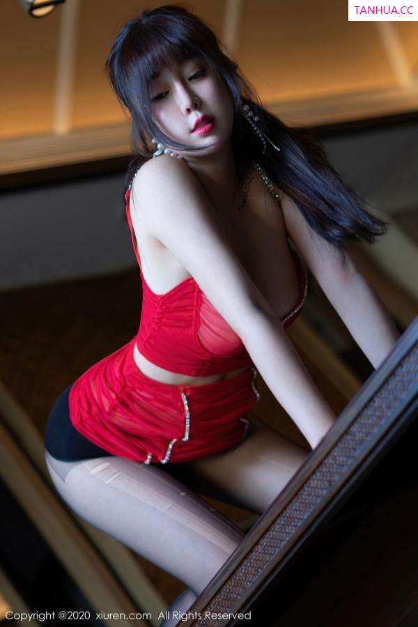 王语纯 王雨纯 [XiuRen]高清写真图 2020.11.09 No.2757 王雨纯第21张图片